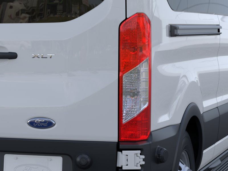 Ford Transit Passenger Wagon Vehicle Image 21