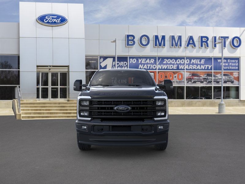 Ford Super Duty F-250 SRW Vehicle Image 06