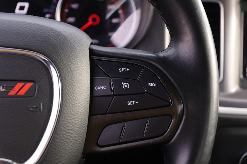 Dodge Charger Vehicle Image 12