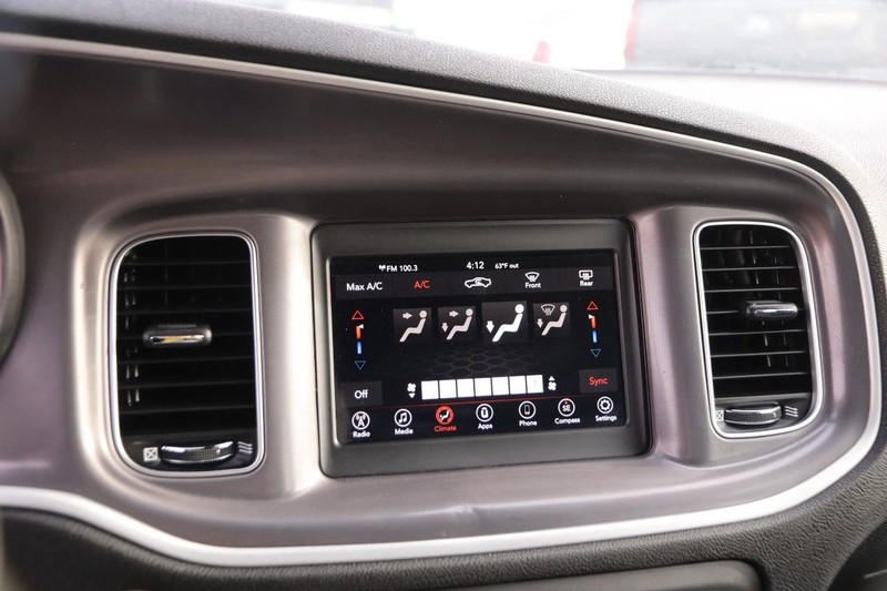 Dodge Charger Vehicle Image 15