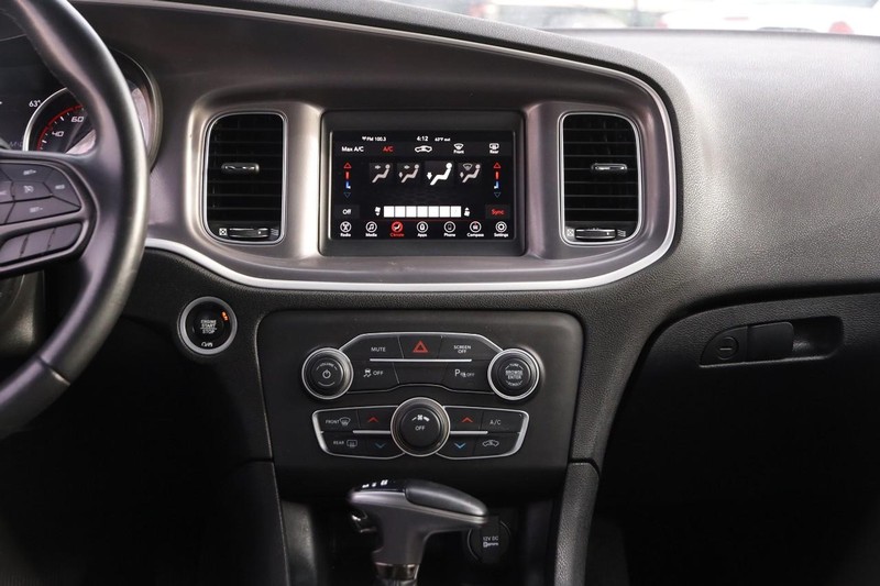 Dodge Charger Vehicle Image 22