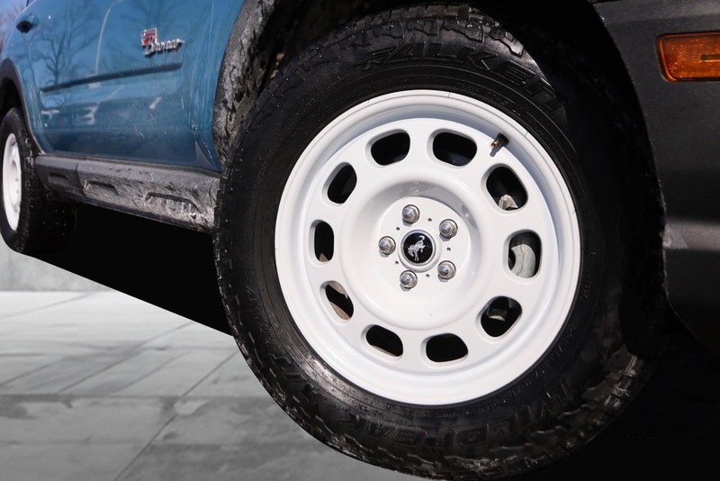 Ford Bronco Sport Vehicle Image 03