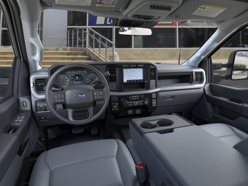 Ford Super Duty F-250 SRW Vehicle Image 09