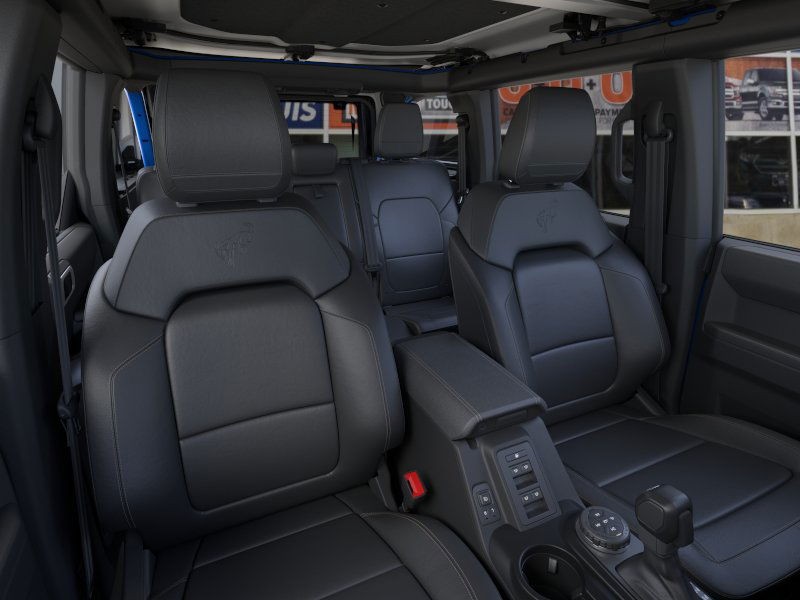 Ford Bronco Vehicle Image 10