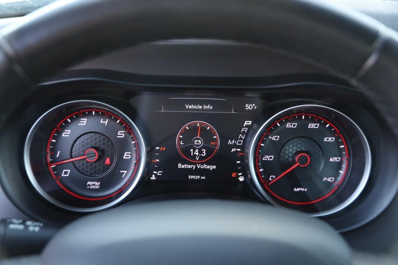 Dodge Charger Vehicle Image 13