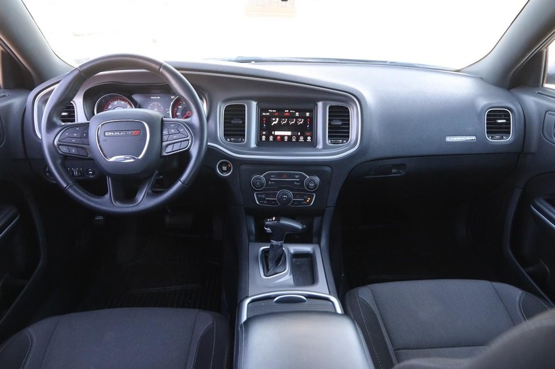 Dodge Charger Vehicle Image 19