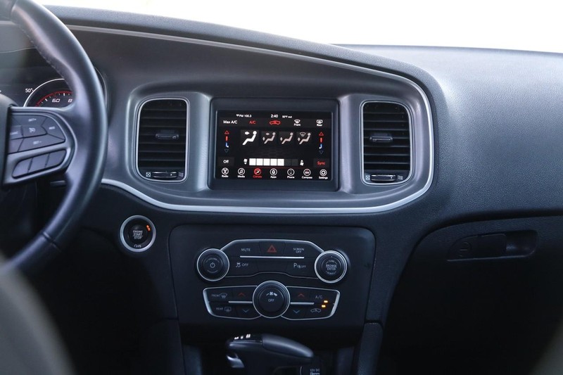 Dodge Charger Vehicle Image 22