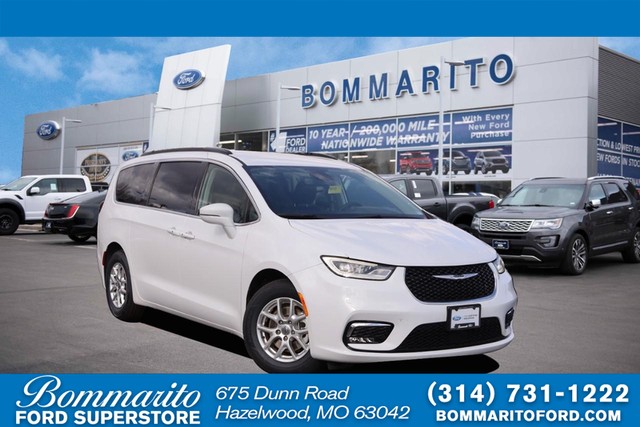 2022 Chrysler Pacifica Touring L at Bommarito Ford in Hazelwood MO