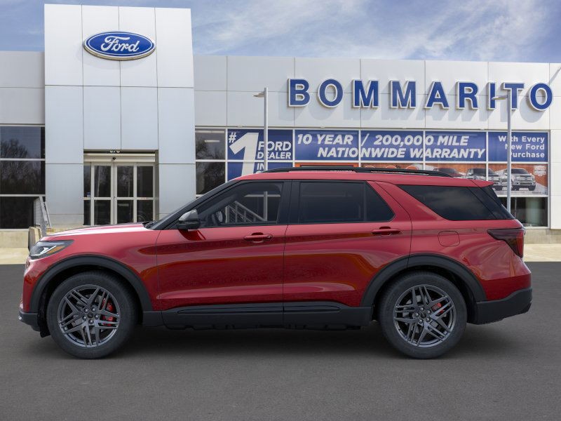 Ford Explorer Vehicle Image 03
