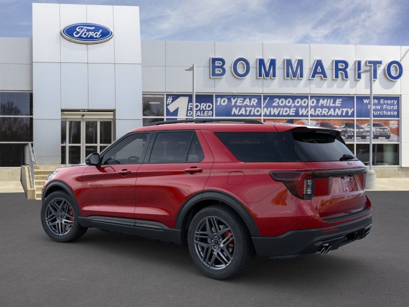 Ford Explorer Vehicle Image 04