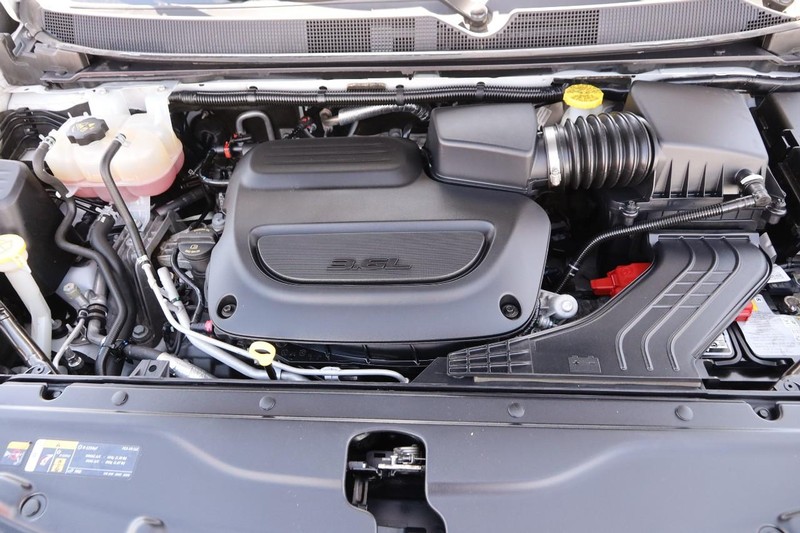 Chrysler Voyager Vehicle Image 27