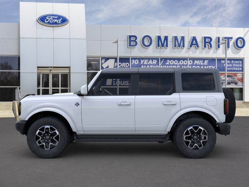 Ford Bronco Vehicle Image 03