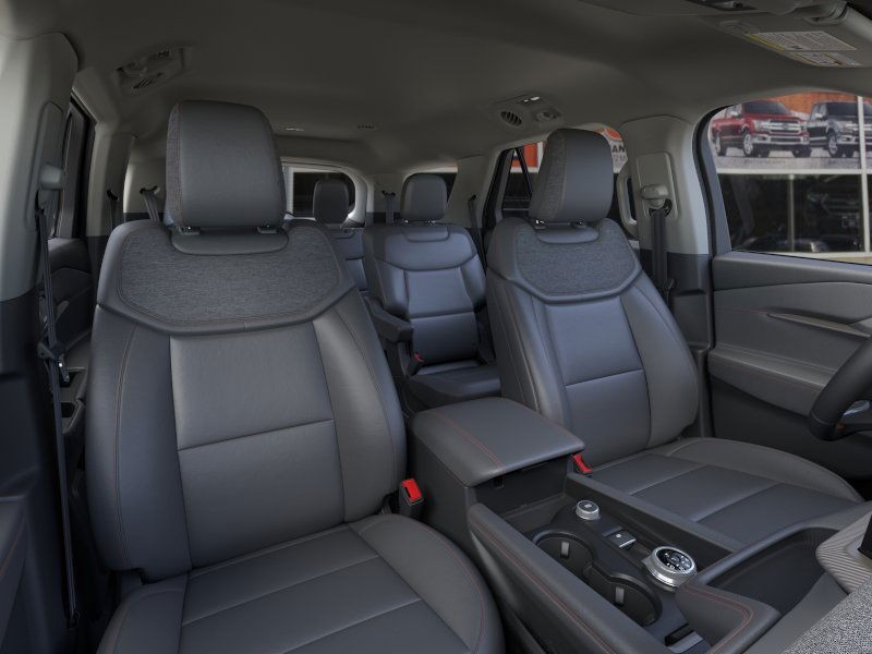 Ford Explorer Vehicle Image 10