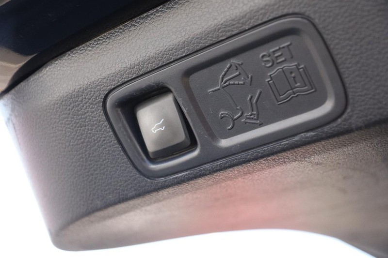 Ford Expedition Max Vehicle Image 09