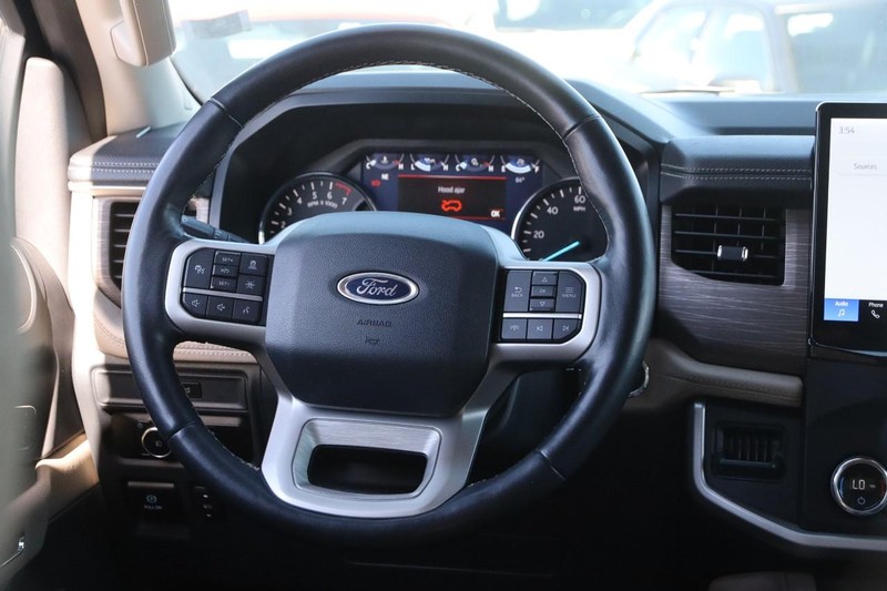 Ford Expedition Max Vehicle Image 27