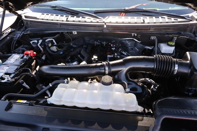 Ford Expedition Max Vehicle Image 32