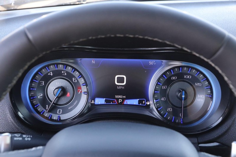 Chrysler 300 Vehicle Image 14