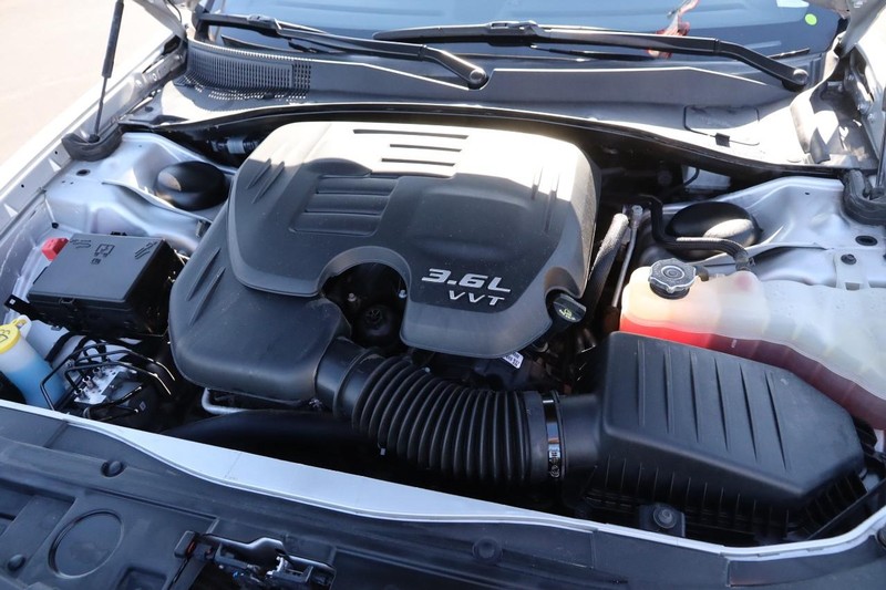 Chrysler 300 Vehicle Image 26