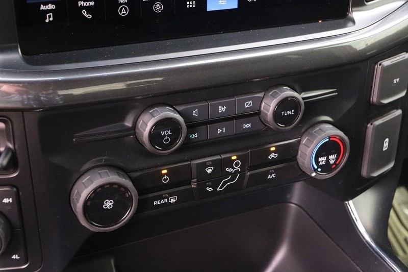 Ford F-150 Vehicle Image 16