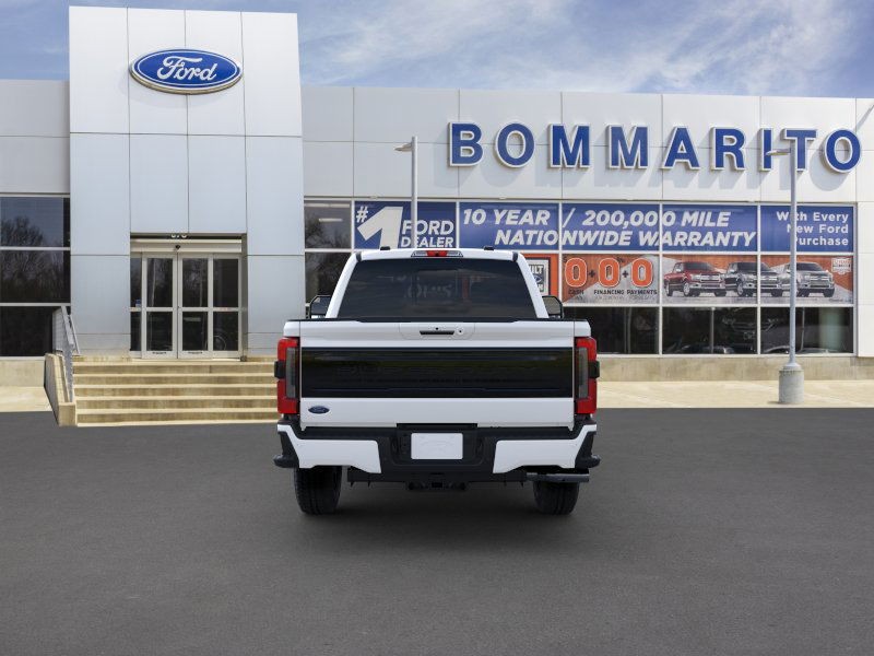 Ford Super Duty F-250 SRW Vehicle Image 05