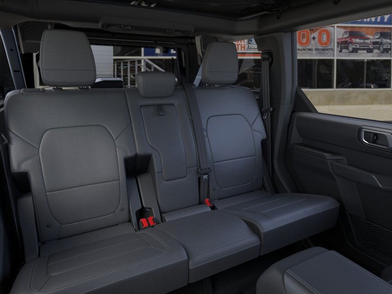 Ford Bronco Vehicle Image 11