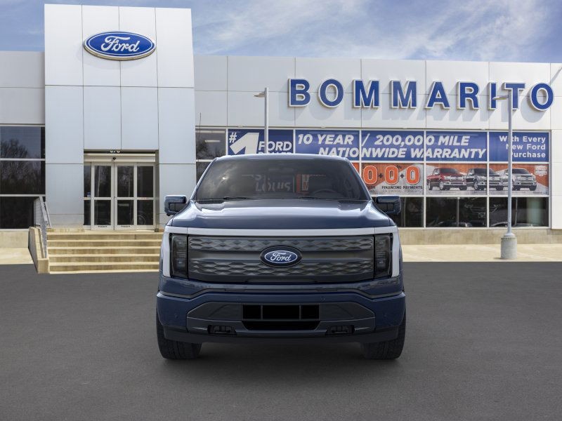 Ford F-150 Lightning Vehicle Image 06