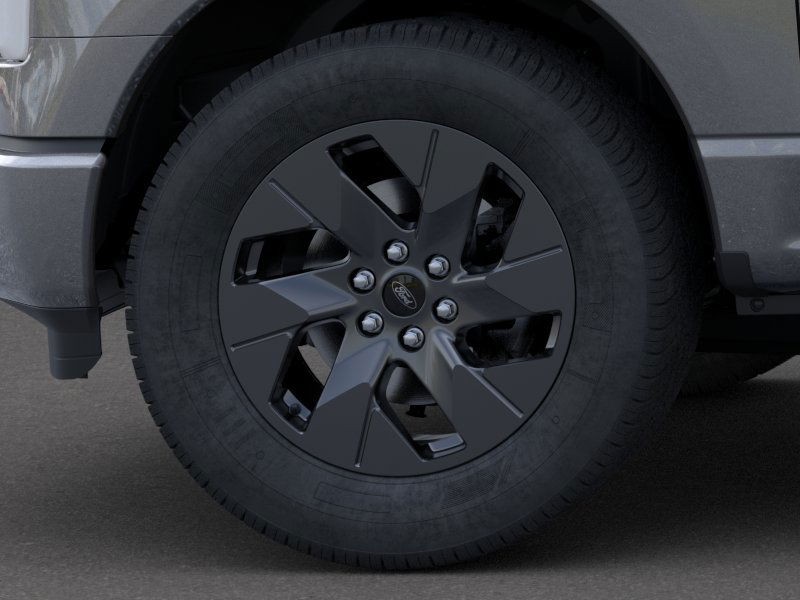 Ford F-150 Lightning Vehicle Image 19
