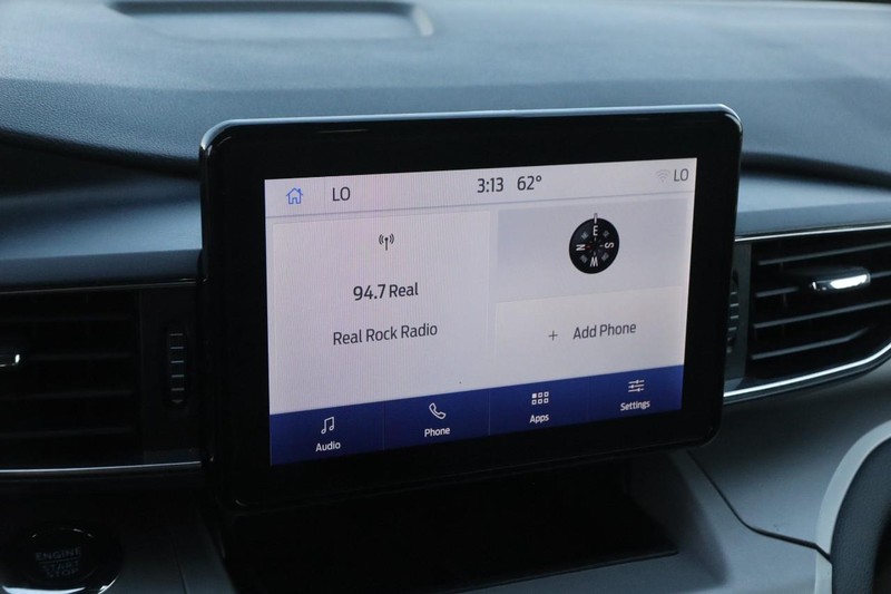 Ford Explorer Vehicle Image 17