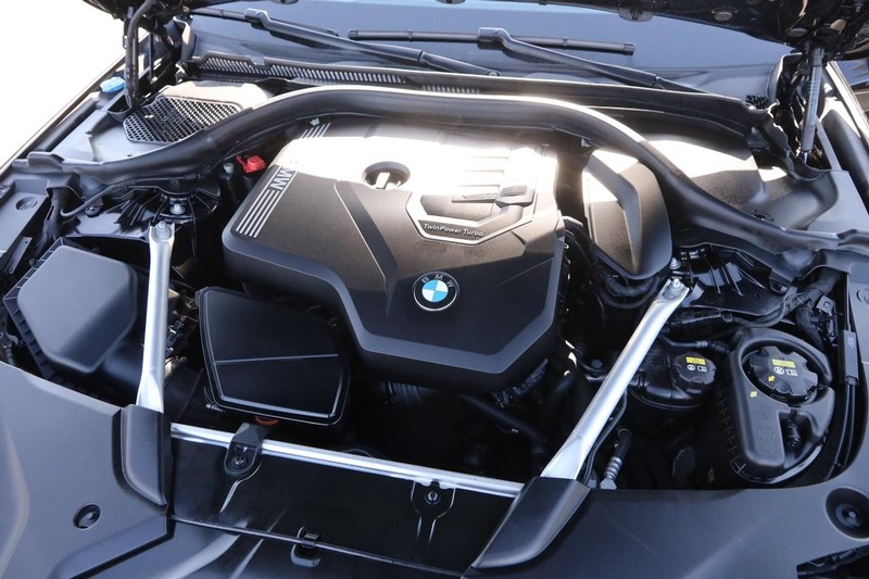 BMW 5 Series Vehicle Image 27