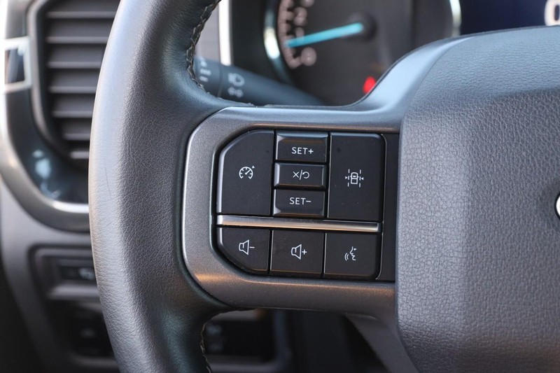 Ford F-150 Vehicle Image 11
