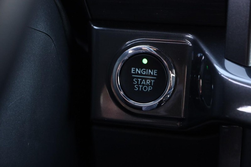 Ford F-150 Vehicle Image 14