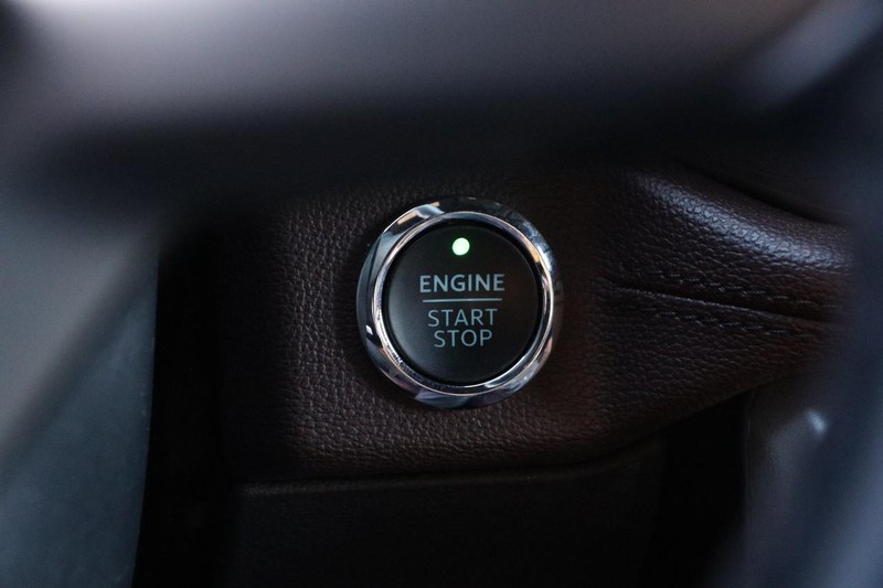 Ford Expedition Max Vehicle Image 18
