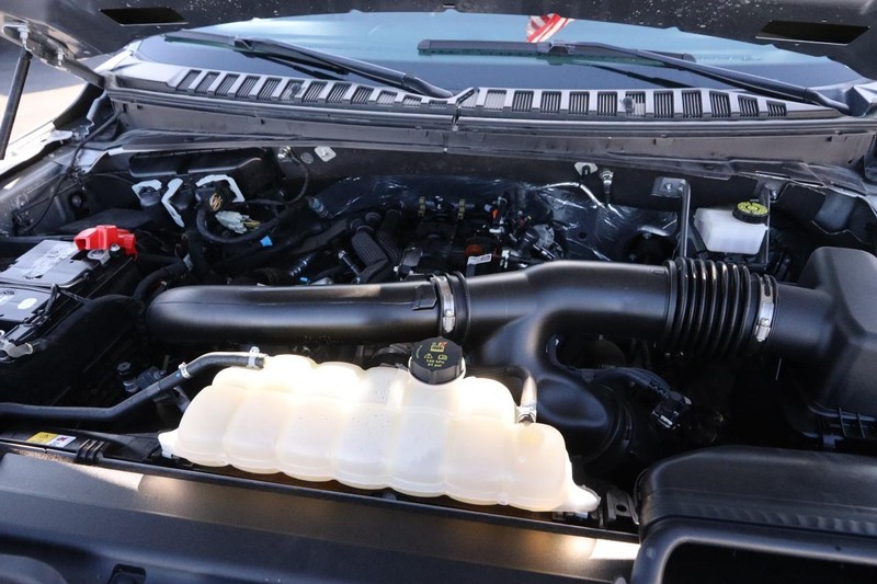 Ford Expedition Max Vehicle Image 32