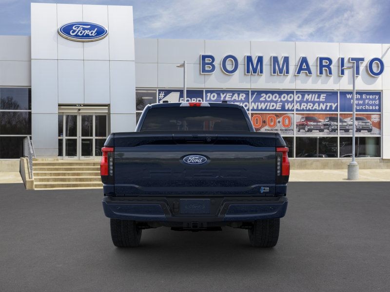 Ford F-150 Lightning Vehicle Image 05