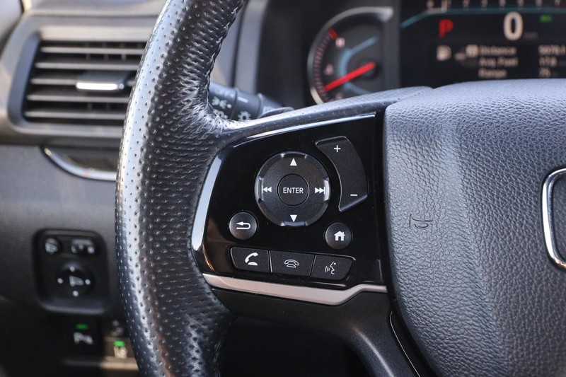 Honda Passport Vehicle Image 13