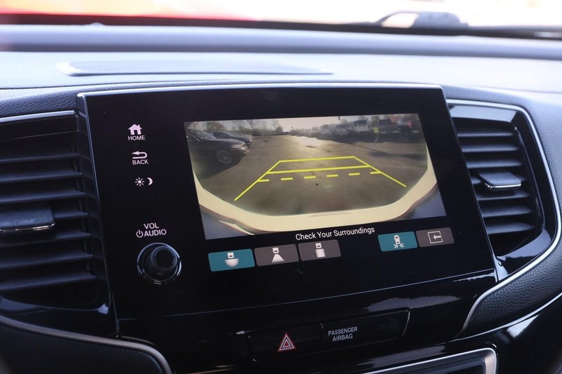 Honda Passport Vehicle Image 18