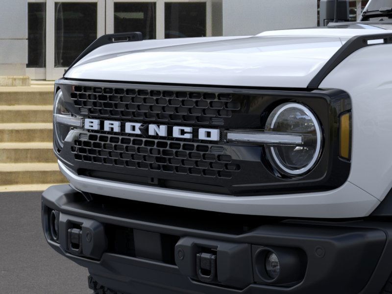 Ford Bronco Vehicle Image 19
