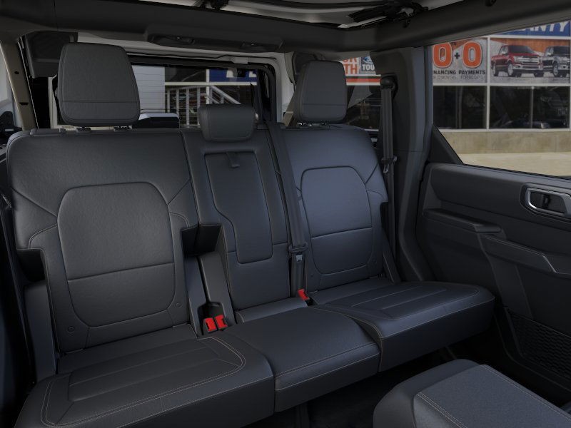 Ford Bronco Vehicle Image 11