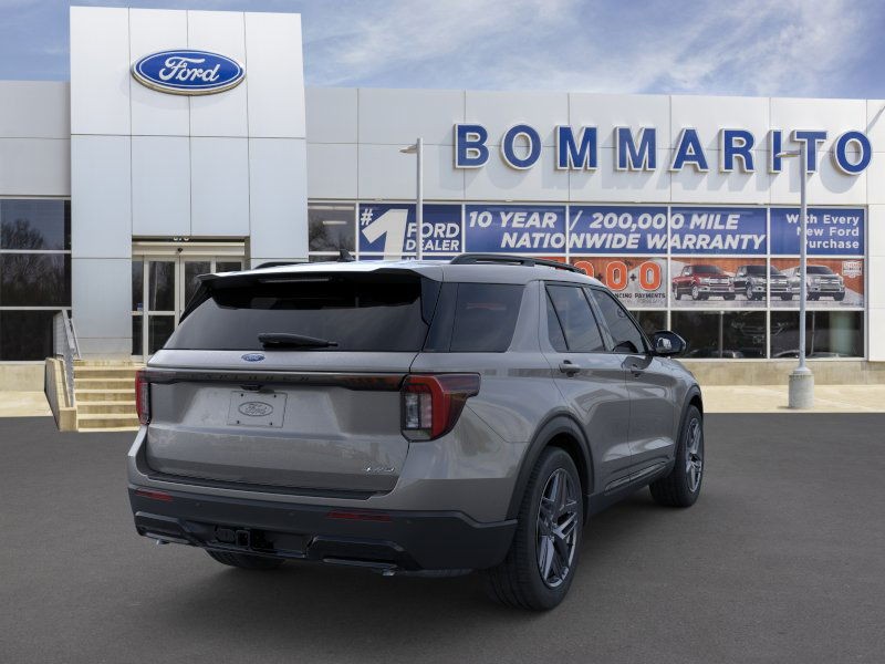 Ford Explorer Vehicle Image 08