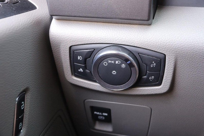 Ford F-150 Vehicle Image 18