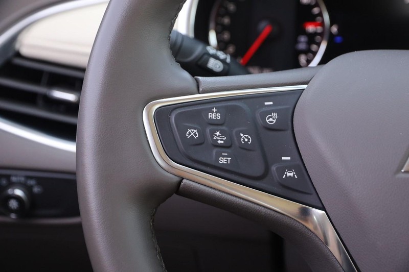 Chevrolet Malibu Vehicle Image 11