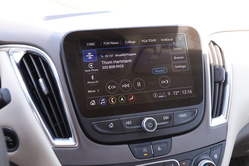 Chevrolet Malibu Vehicle Image 14