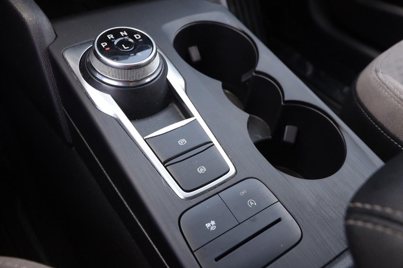 Ford Escape Vehicle Image 18