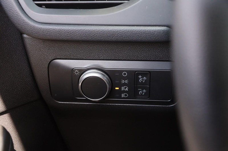Ford Escape Vehicle Image 19