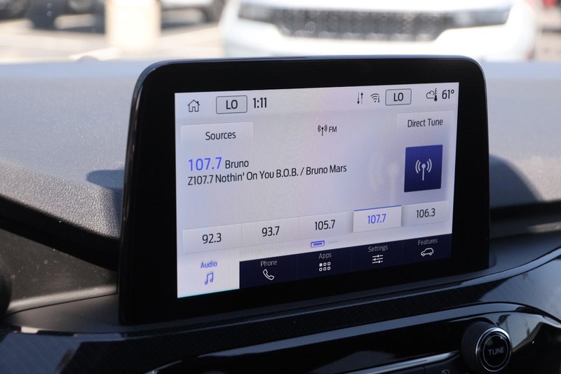 Ford Escape Vehicle Image 13