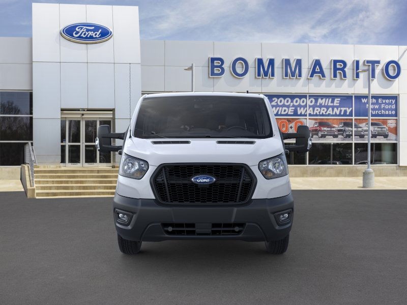 Ford Transit Passenger Wagon Vehicle Image 06