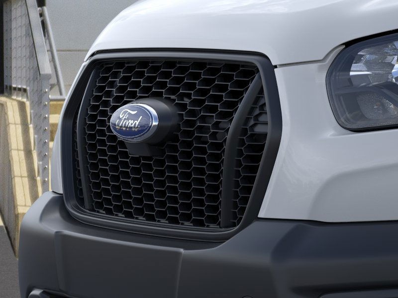 Ford Transit Passenger Wagon Vehicle Image 17
