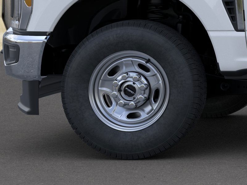 Ford Super Duty F-250 SRW Vehicle Image 19