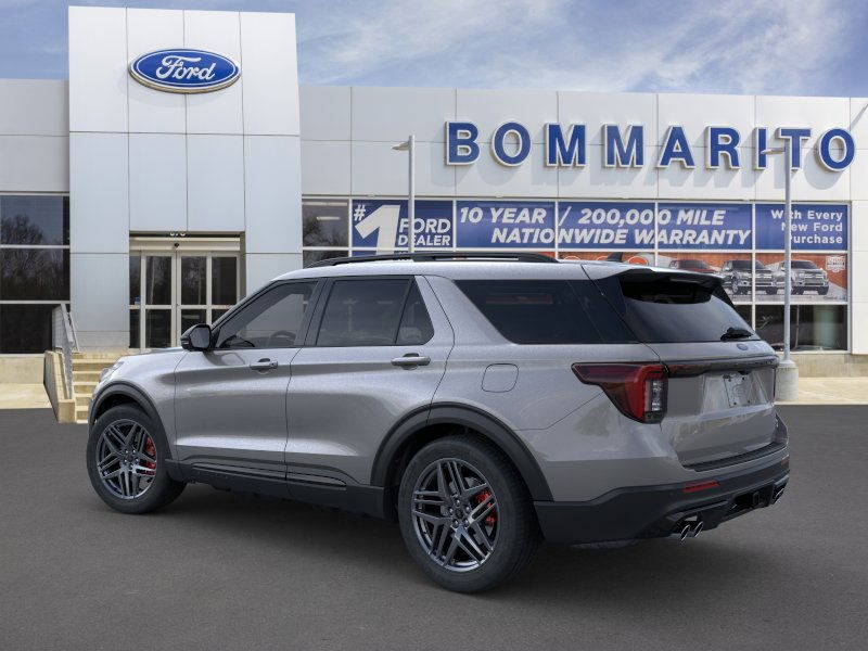 Ford Explorer Vehicle Image 04