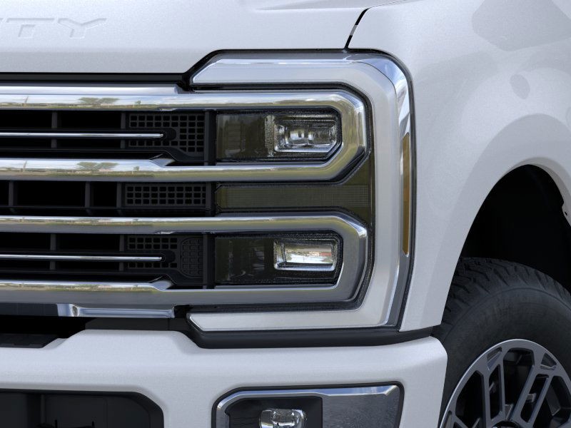 Ford Super Duty F-250 SRW Vehicle Image 18